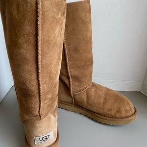 Ugg boots size 7
